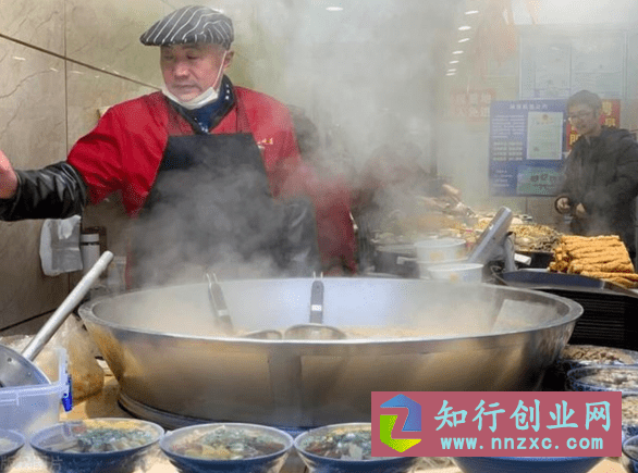 55岁大妈开饺子店，用饺子馅代替打折，一年赚一套房，值得学。-低成本创业项目大全｜短视频带货+AI副业变现｜知行创业网