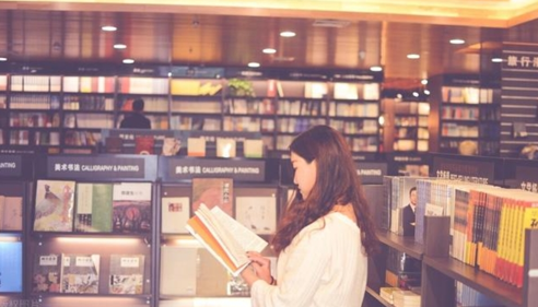 书店营业翻倍