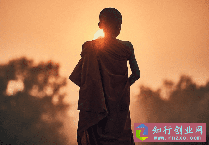 景区用疯传的方式+免费模式，开业就爆满，轻松实现财富自由。-低成本创业项目大全｜短视频带货+AI副业变现｜知行创业网