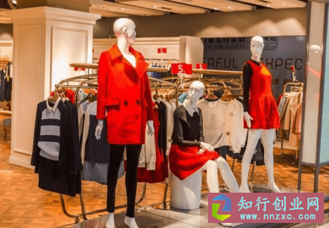 这家服装店7天收款100万，靠9.9购物法，裂变大量客户。-低成本创业项目大全｜短视频带货+AI副业变现｜知行创业网